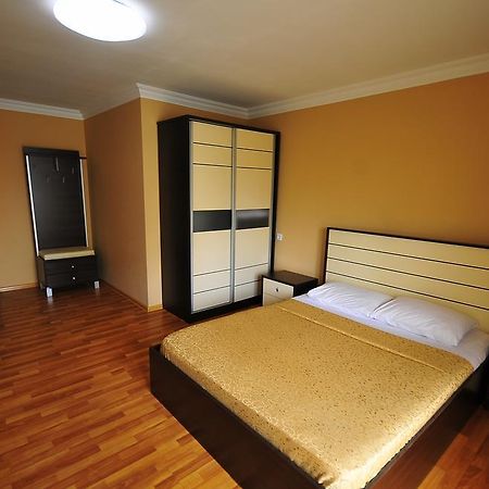 Prestige Hotel Batumi Exterior photo