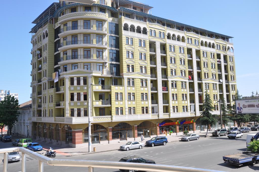 Prestige Hotel Batumi Exterior photo